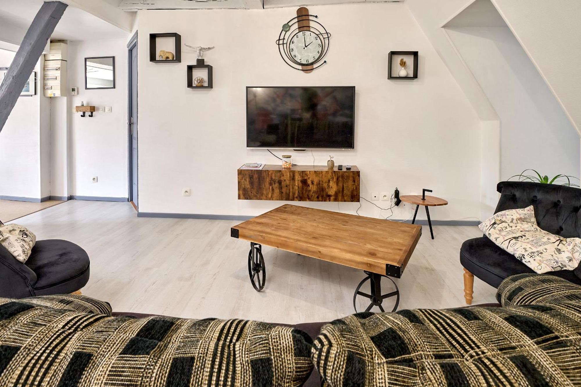 Appartement De Caractere, Charme Nevers Bagian luar foto
