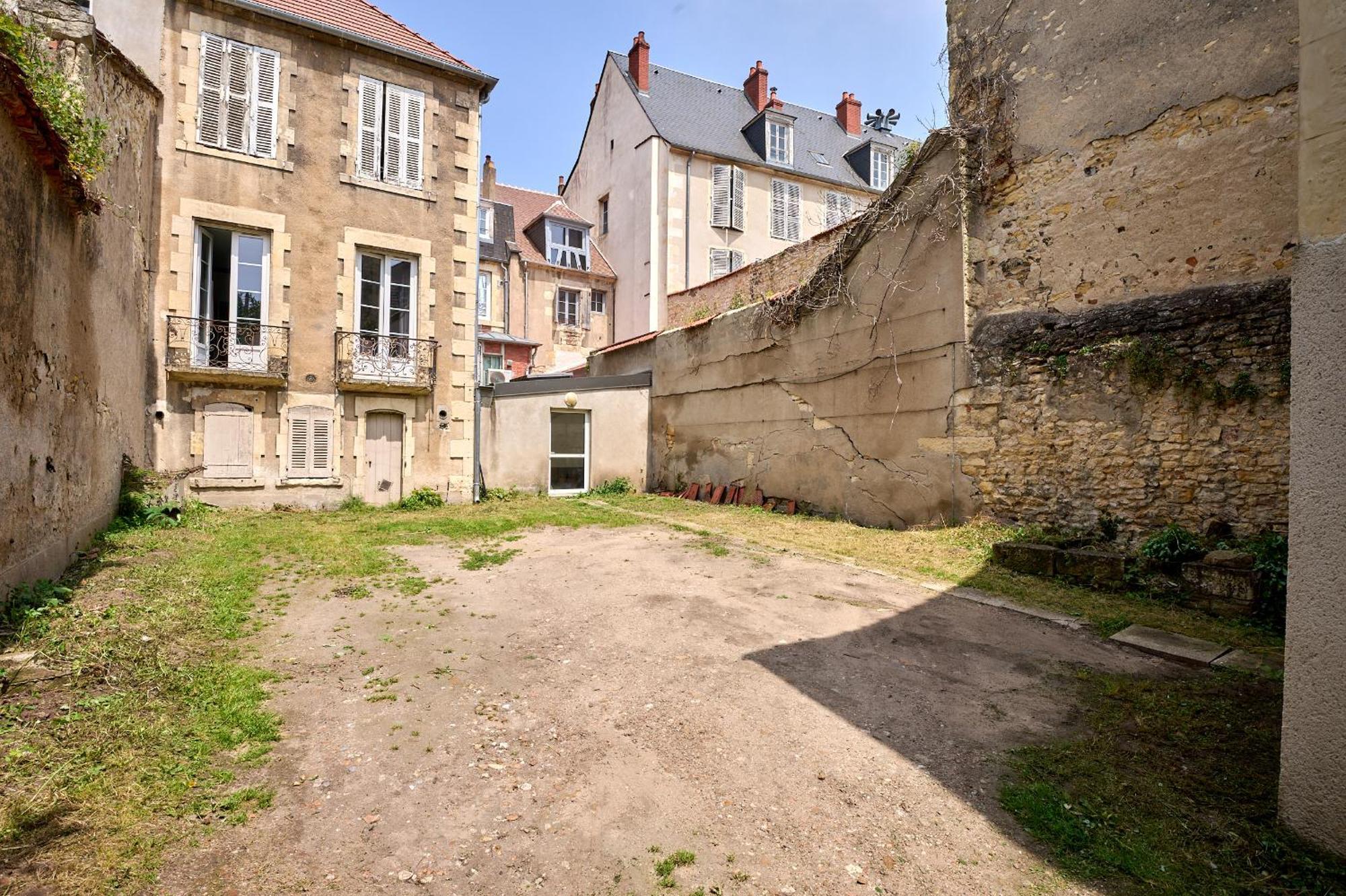 Appartement De Caractere, Charme Nevers Bagian luar foto